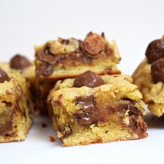 Malteser Cookie Bars