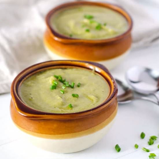 Easy Creamy Broccoli Soup