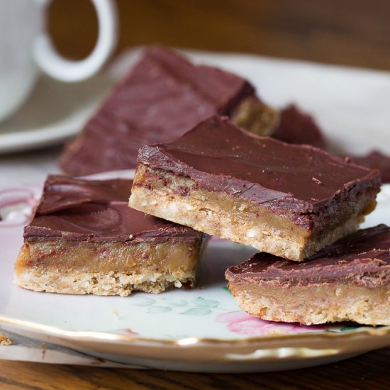 Chocolate Caramel Slice