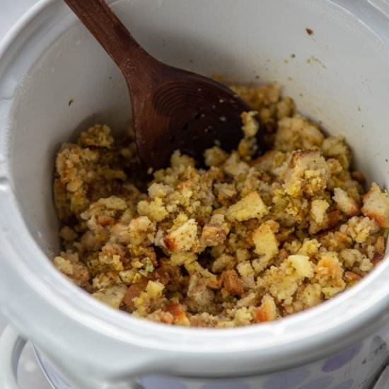 Slow Cooker Stuffing {from a box}