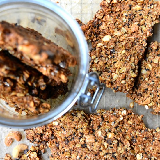 Cashew Chocolate Chip Granola Bark