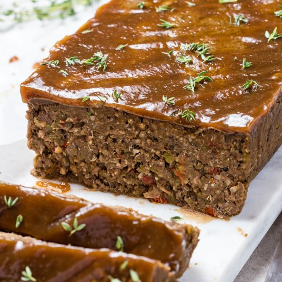 TOMATO MUSHROOM VEGAN MEATLOAF