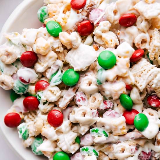 Christmas Snack Mix