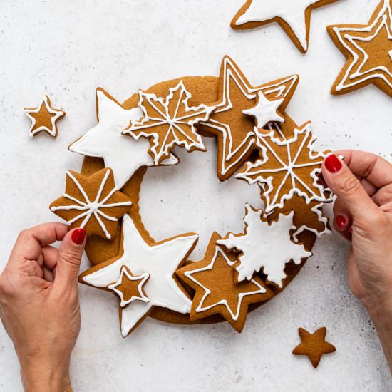 Gingerbread Cookie Wreath