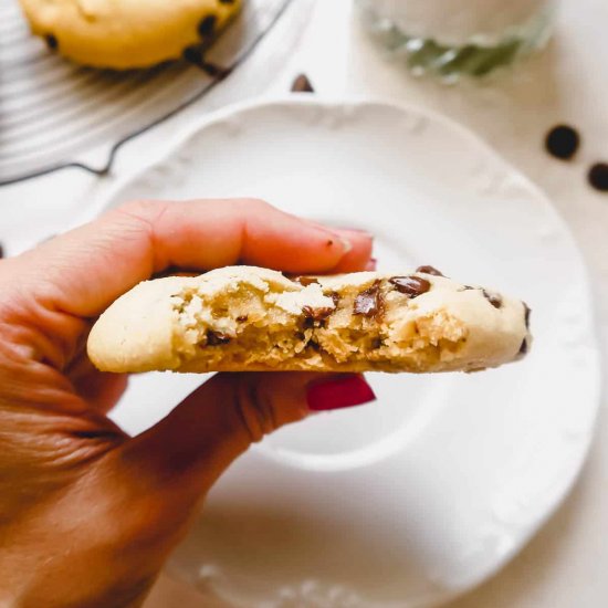 Soft Baked Chocolate Chip Cookies