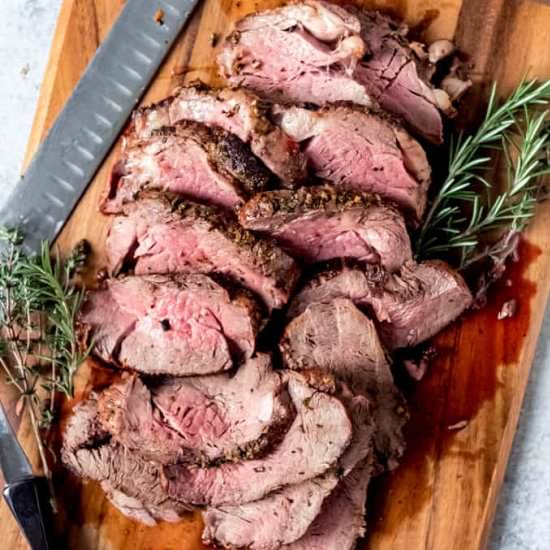 GARLIC HERB BUTTER BEEF TENDERLOIN