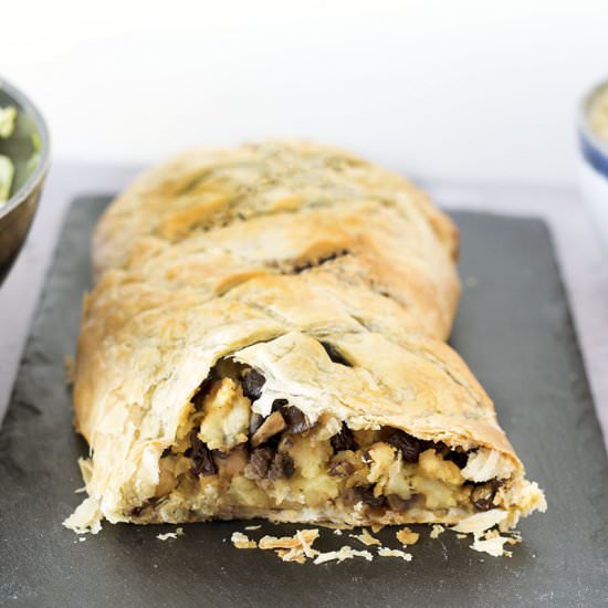 Vegan parsnip wellington