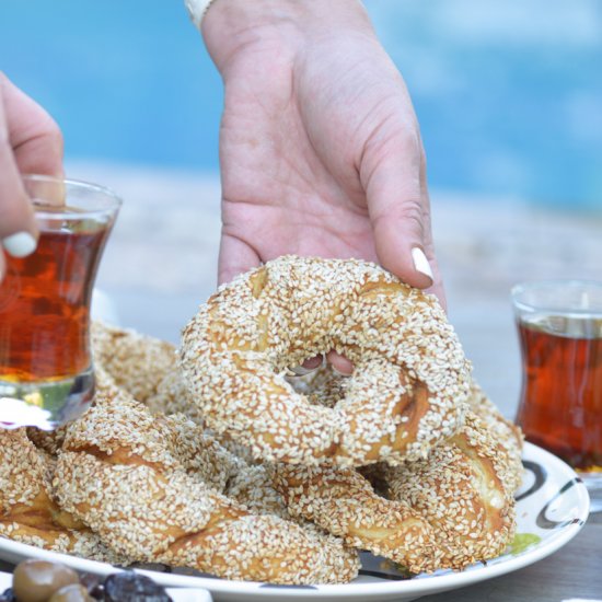 Simit, Turkish Sesame Bread