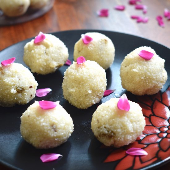 Rava laddu | Semolina Ladoo