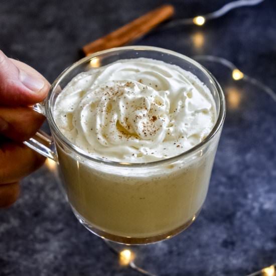 Easy Homemade Eggnog