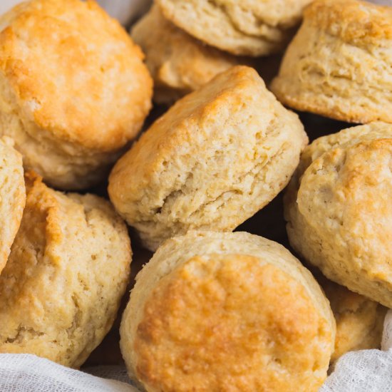 Vegan Buttermilk Biscuits