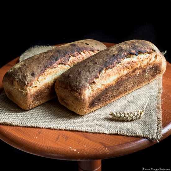 Spelt durum sourdough bread