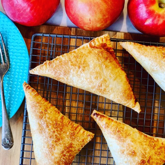 Apple Turnover with Puff Pastry