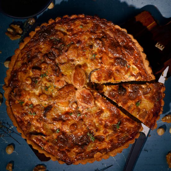 Fall quiche with pumpkin and sweet