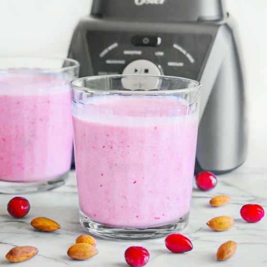 Cranberry Almond Chia Smoothie