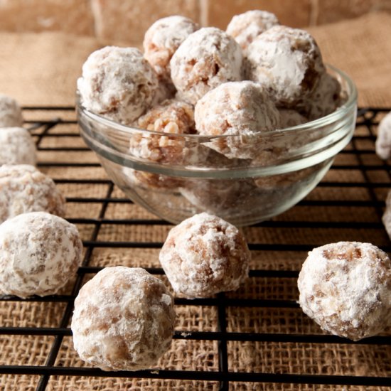 Old Fashioned Date Balls