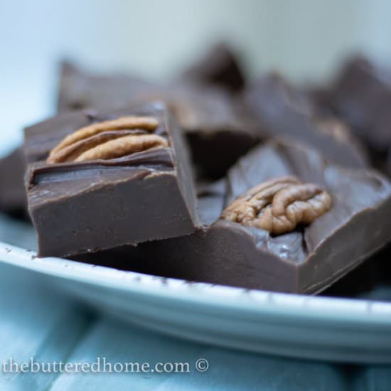 Easy Microwave Fudge