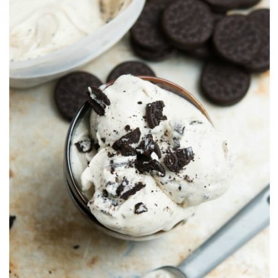 Cookies & Cream Frozen Custard