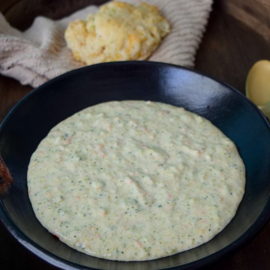 The BEST Broccoli Cheddar Soup