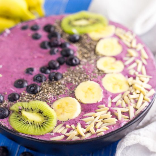 Blueberry Banana Smoothie Bowl