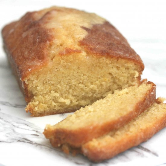 Lemon drizzle cake