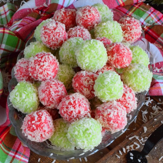 Mom’s Christmas Jello Balls