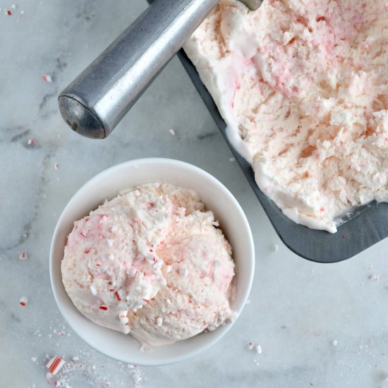 No-Churn Peppermint Ice Cream