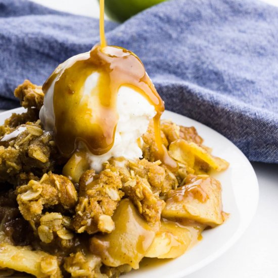 Vegan Apple Crisp Dessert Recipe