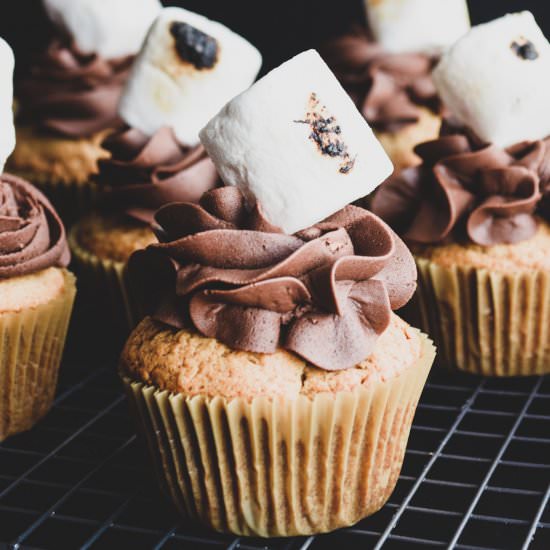 Vegan S’mores Cupcakes