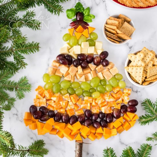 Christmas Tree Cheese Platter