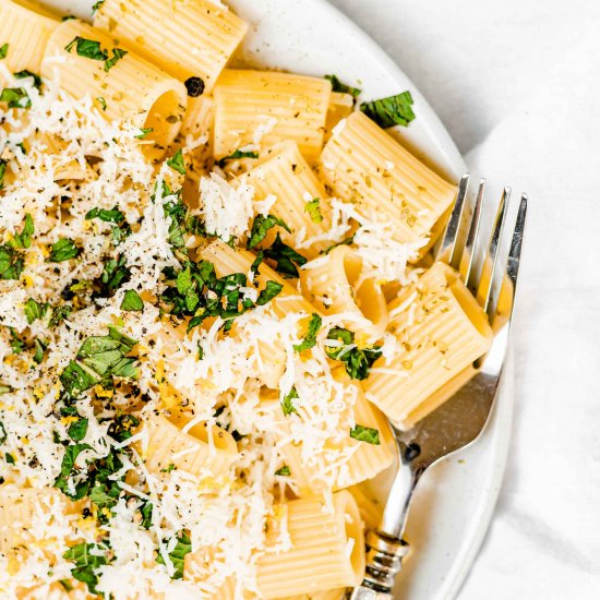 Pasta with Lemon, Mint, & Halloumi