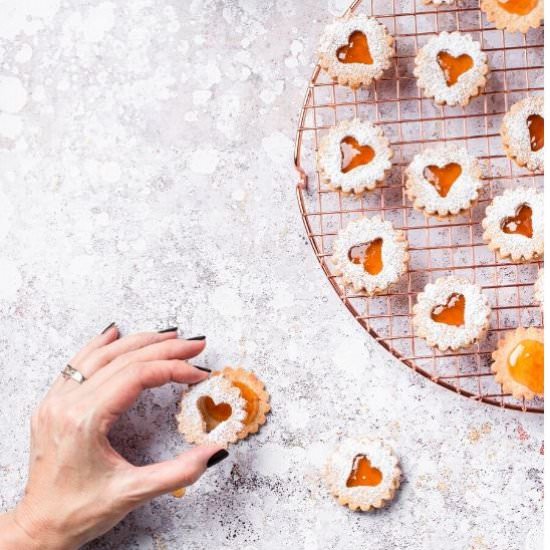 Vegan Linzer Cookies