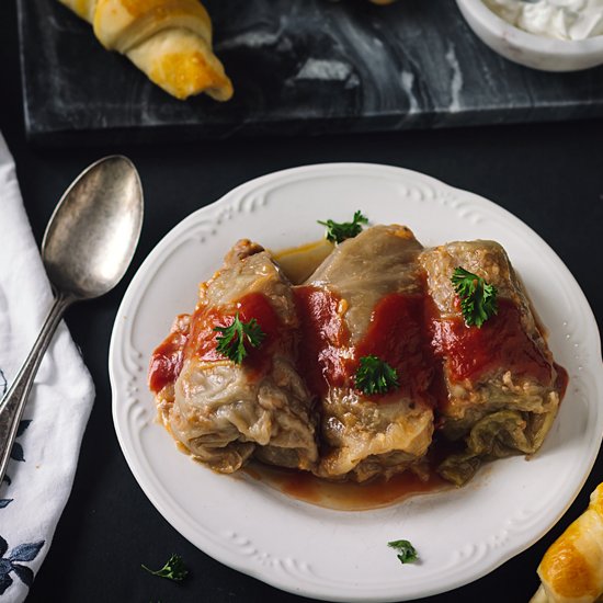 Bosnian Stuffed Cabbage Rolls