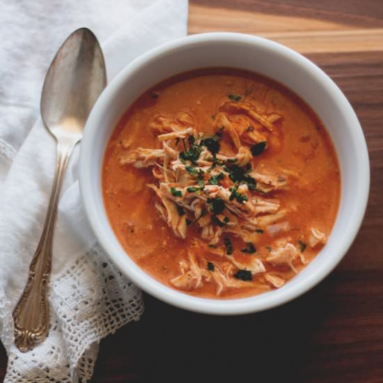 Creamy Tomato and Chicken Soup