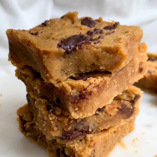 Vegan Chickpea Blondies