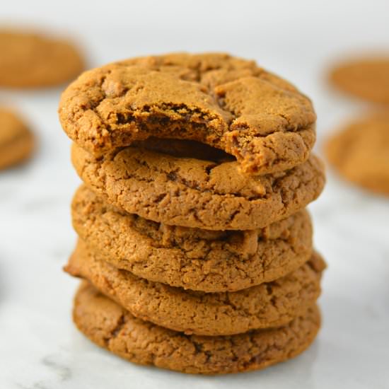 Peanut Butter and Molasses Cookies