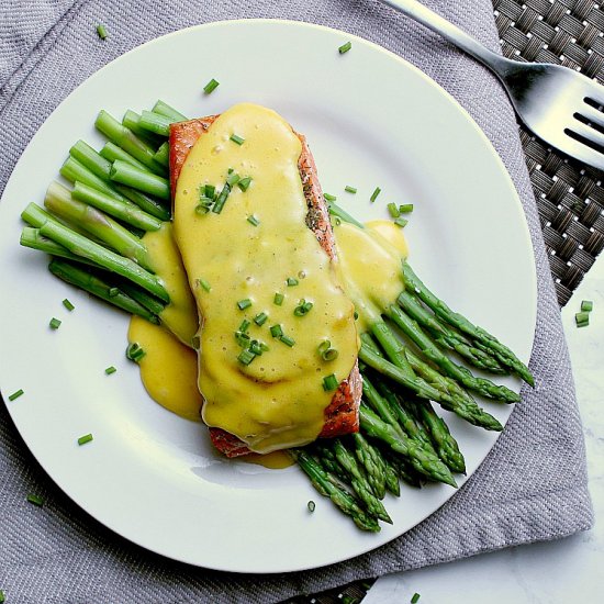 Keto Hollandaise Sauce