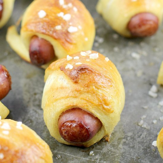 Mini Pretzel Pigs in a Blanket