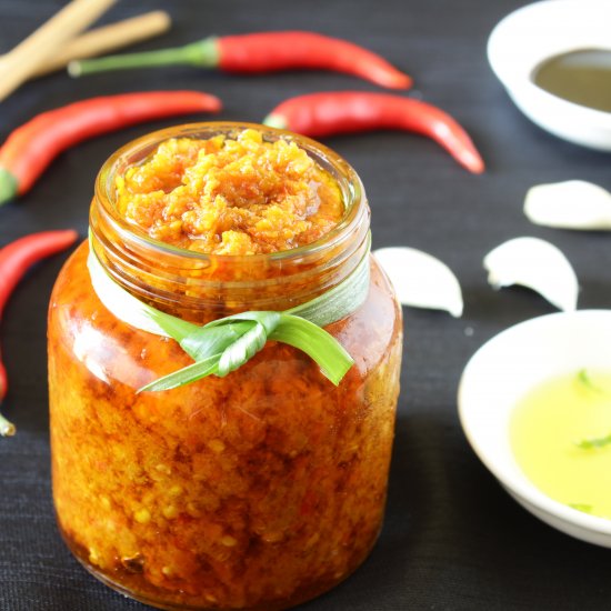 Hot Chili Garlic Sauce Recipe