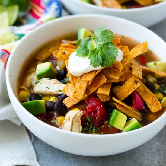 Slow Cooker Chicken Tortilla Soup