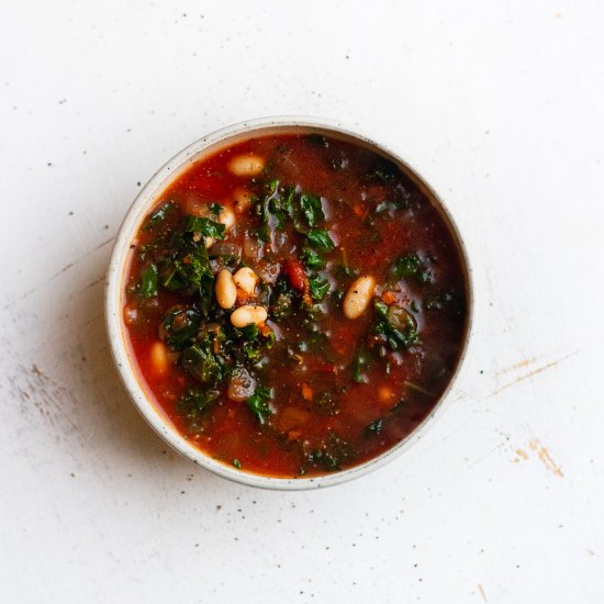 Tuscan Tomato Kale Soup