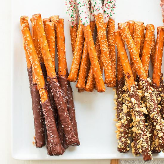 Easy Chocolate Covered Pretzels