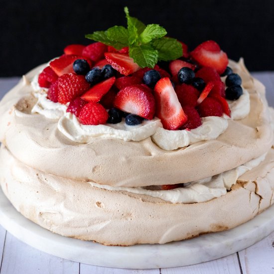 Vegan Meringue Cake