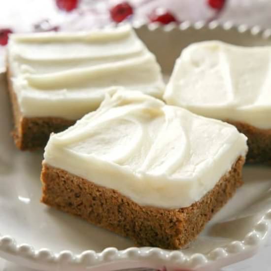 Gingerbread Cookie Bars