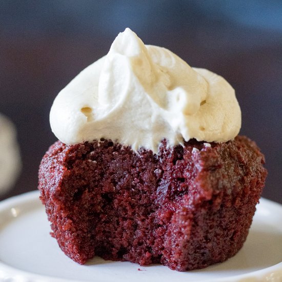 Low-Carb Red Velvet Cupcakes