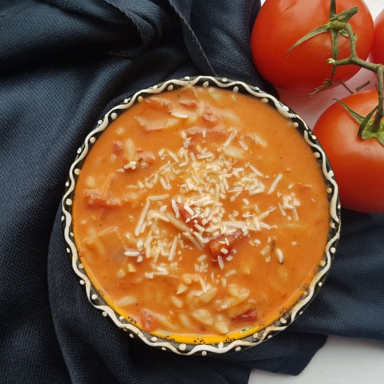 Creamy Tomato Orzo Soup