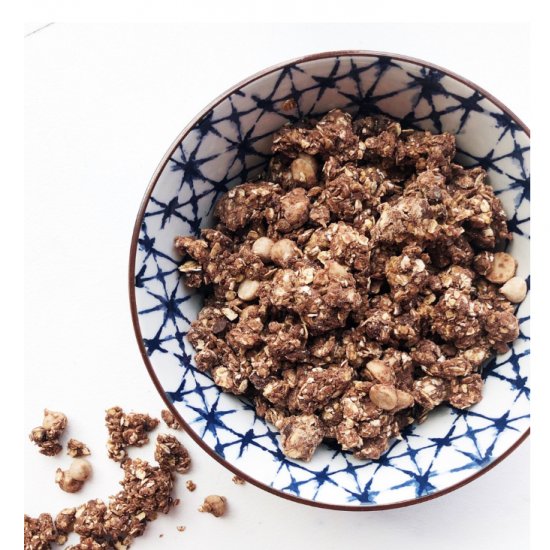 How to Make Homemade Granola