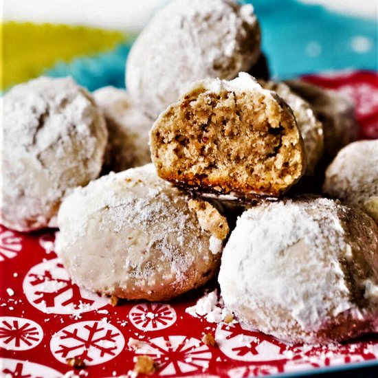 Easy Pecan Balls Cookies