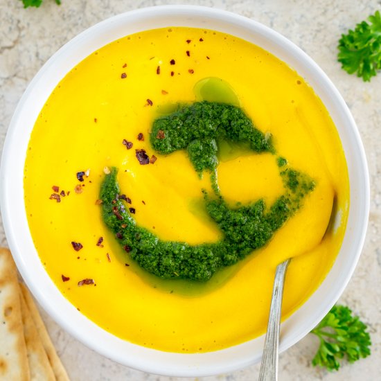 Creamy Vegan Carrot Soup