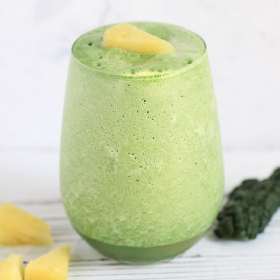 Kale Pineapple Apple Smoothie